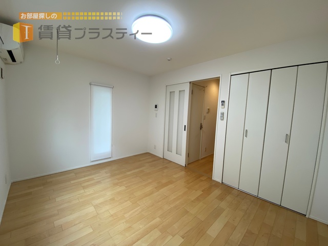 居室・リビング　※同建物別部屋