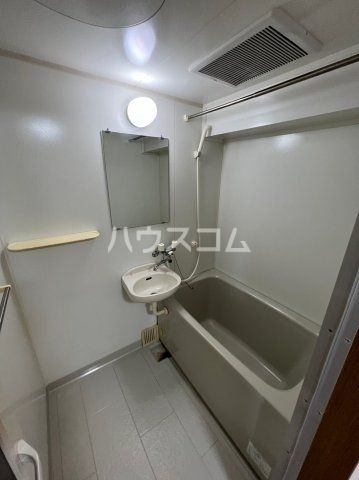 リアライズ緑地北の風呂写真