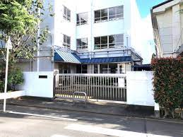 小学校　練馬区立豊溪小学校（小学校）まで2209m