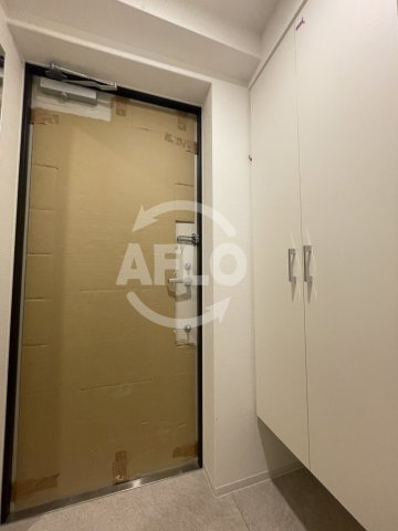玄関　セレニテ阿波座ミラク　玄関