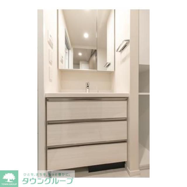 洗面設備　※写真は同タイプ住戸です。