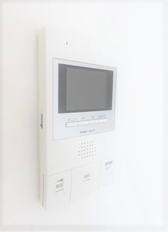 セキュリティ　★TV付インターホンだから安心★