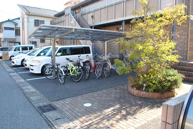 駐車場　駐車場・駐輪場