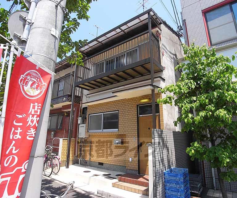 建物外観　南向きの明るい貸家です。