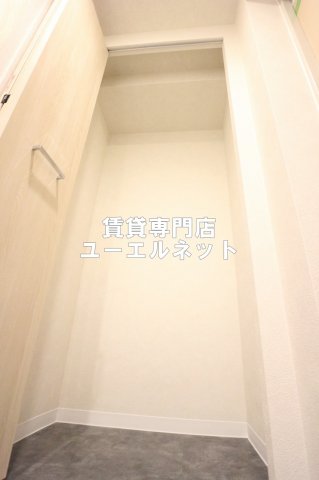 その他設備　収納力たっぷりのシューズボックスで玄関すっきり！