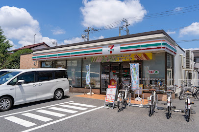 【千葉市花見川区宮野木台のアパートのコンビニ】