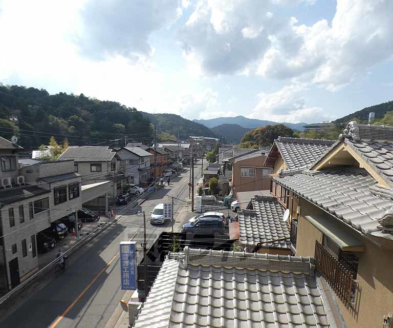 【京都市右京区鳴滝松本町のマンションの眺望】