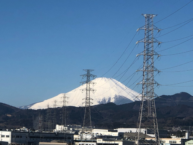 【くず葉台団地　１０号棟の眺望】