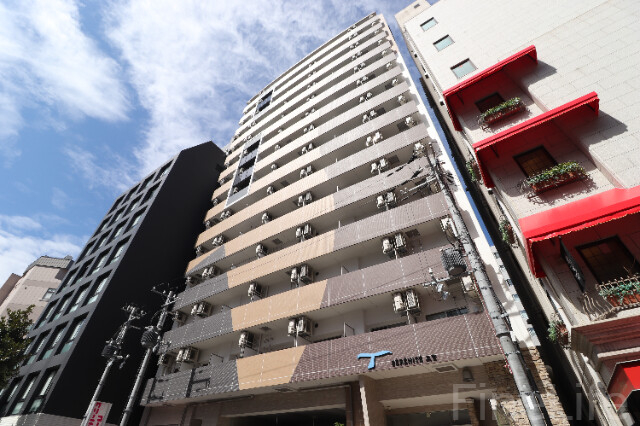 神戸市中央区御幸通のマンションの建物外観