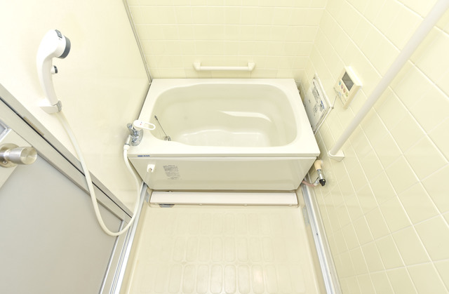 バス・シャワールーム　浴室