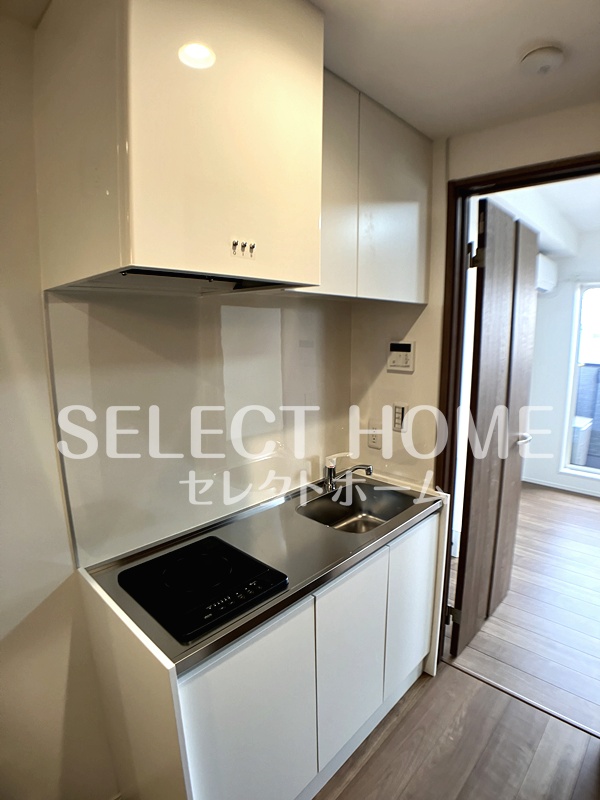 キッチン　コンパクトなキッチンで掃除もラクラク