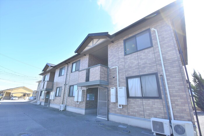 パストラルみまや Ａ棟の建物外観
