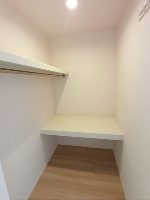 収納　図面と現状に相違がある場合には現状を優先