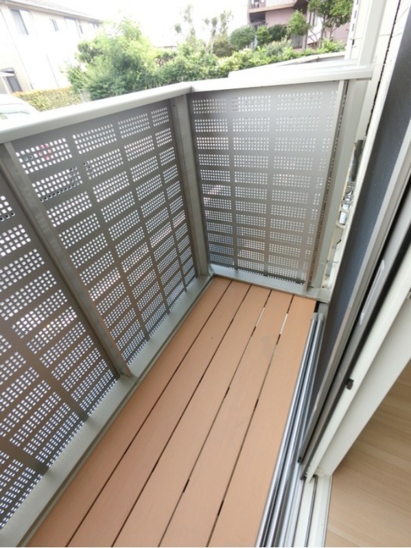 バルコニー　図面と現状に相違がある場合には現状を優先