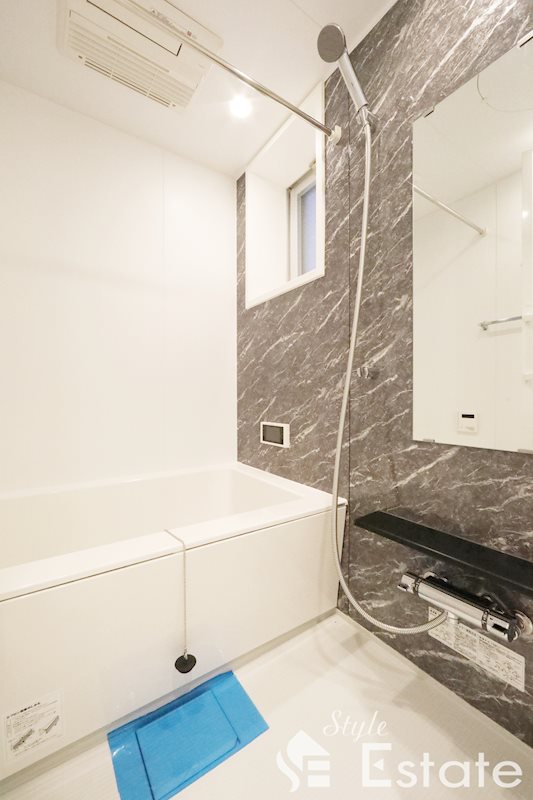 バス・シャワールーム　バスルーム・浴室乾燥機付き