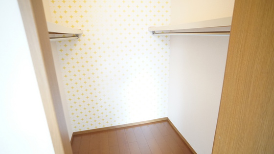 収納　ウォークインクローゼット