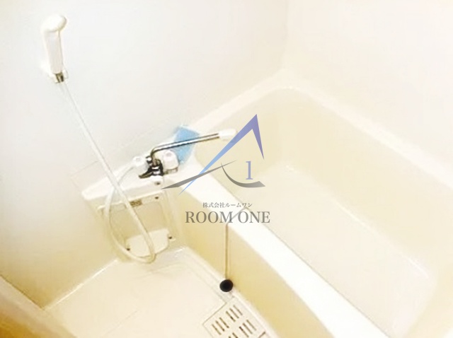 バス・シャワールーム　お風呂です。