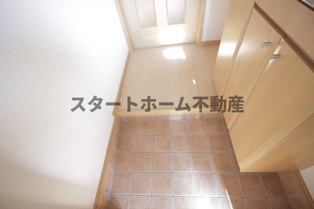 玄関　明るい玄関です