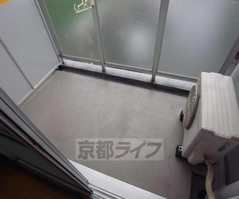 バルコニー　きれいなバルコニーです。