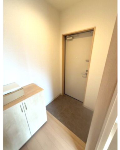 玄関　※イメージ　同物件別号室の写真