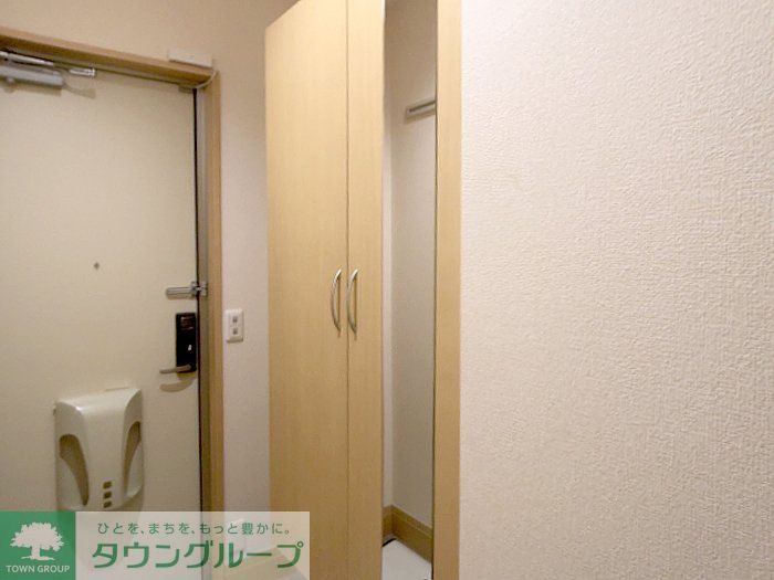 玄関　★お部屋探しは株式会社タウンハウジング東京まで★
