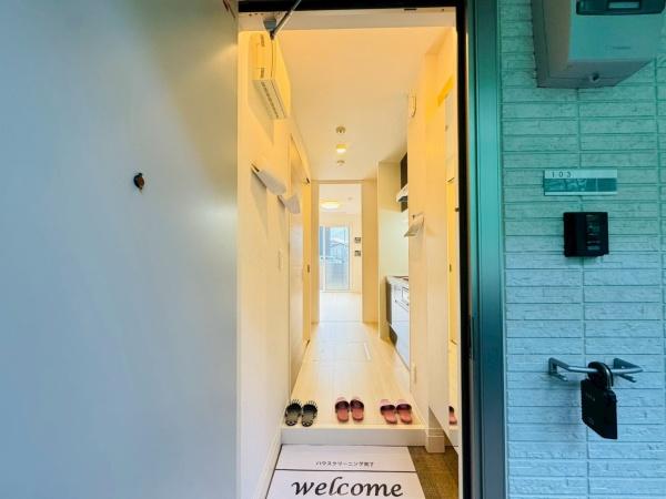 玄関　※同施工会社写真※