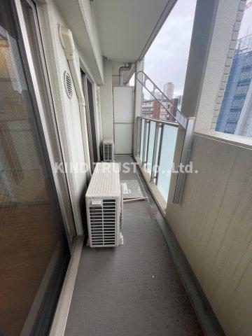 バルコニー　バルコニーからの眺めを楽しみながら食事をしませんか