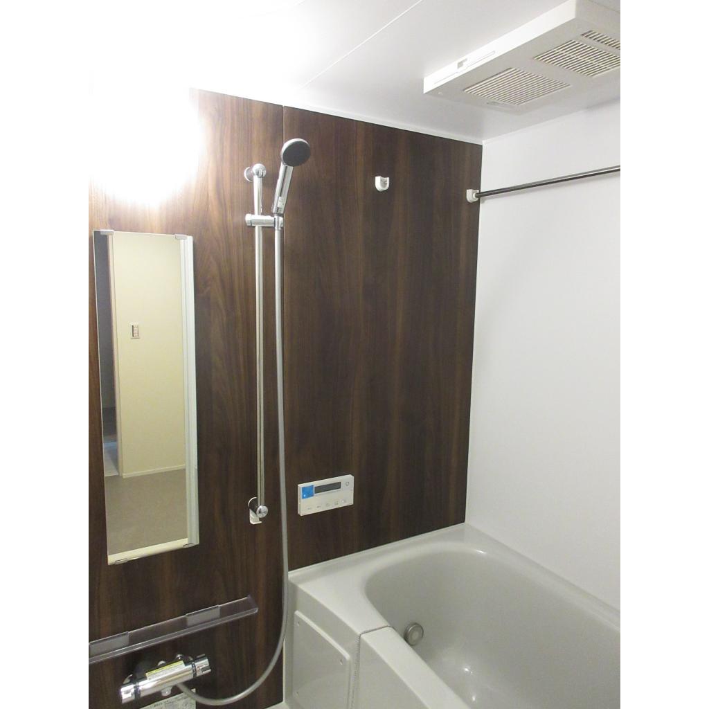 バス・シャワールーム　お風呂です