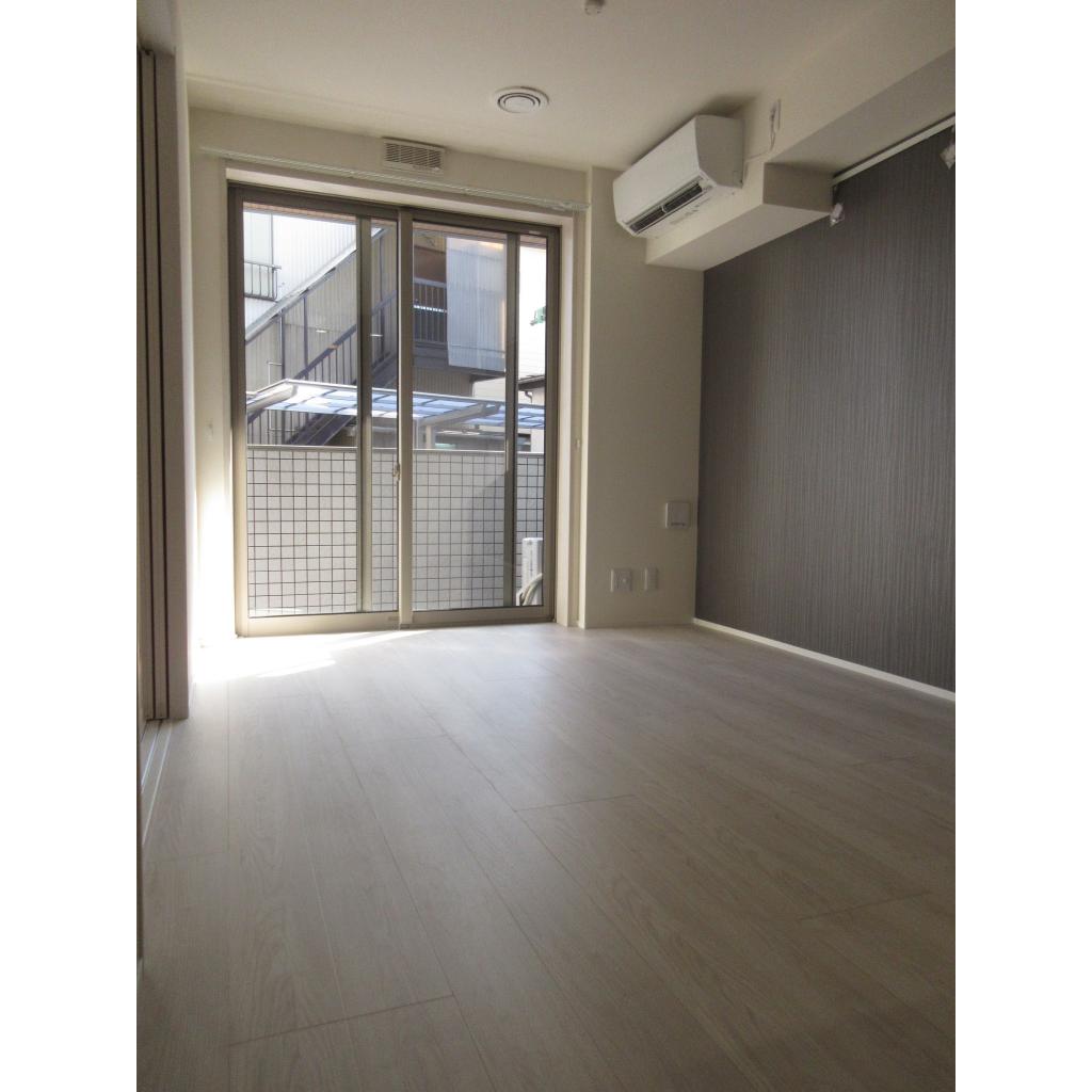 居室・リビング　居間です