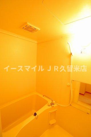 バス・シャワールーム　ゆったり過ごせるお風呂です※別部屋内装です。現況優先