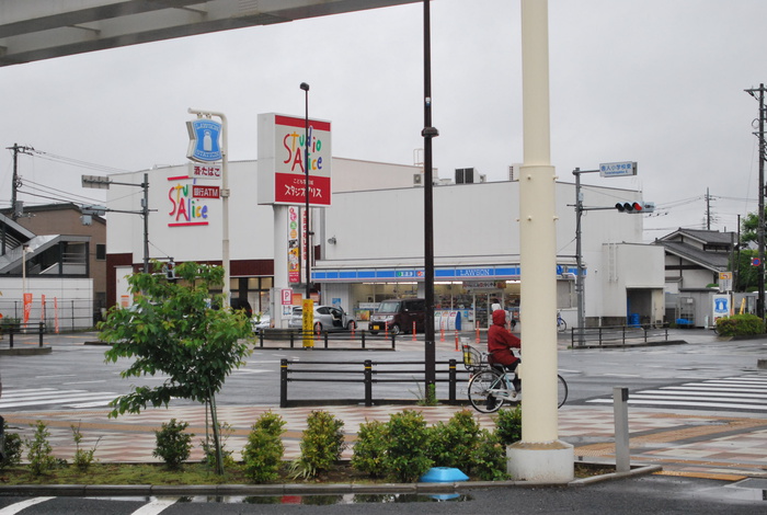 コンビニ　ローソン（コンビニ）まで404m