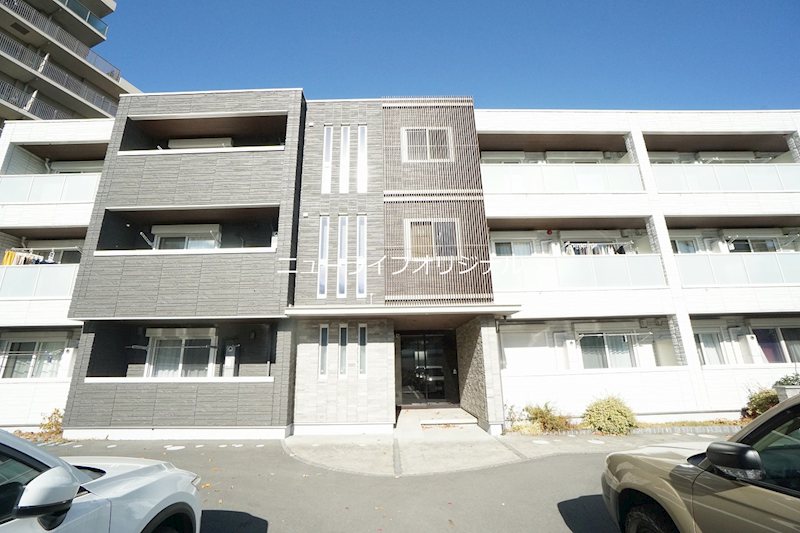 建物外観　積水ハウスのシャーメゾンマンション