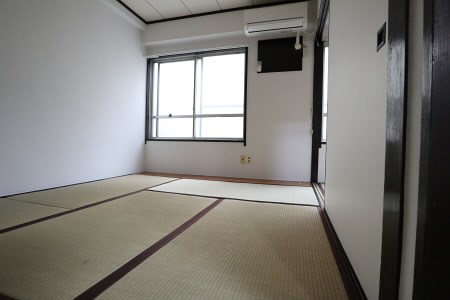 居室・リビング　※別部屋参考写真