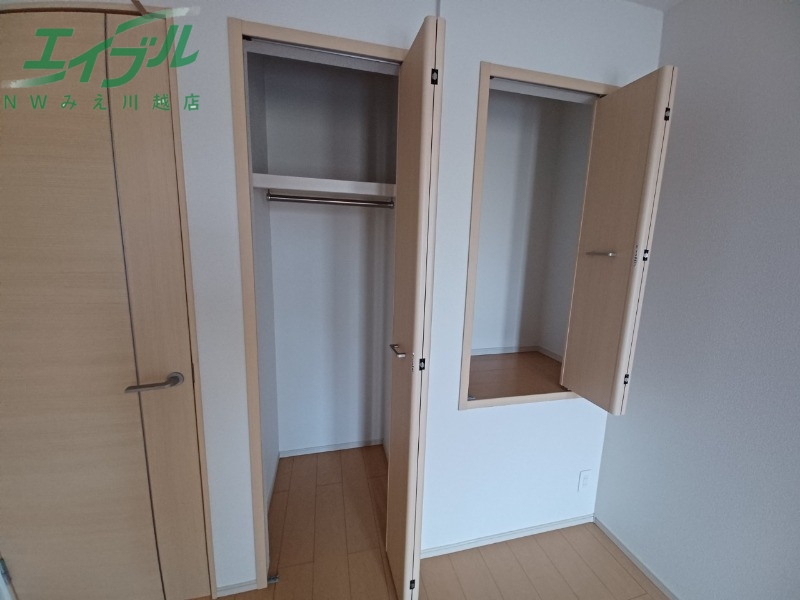 収納　同型参考写真です