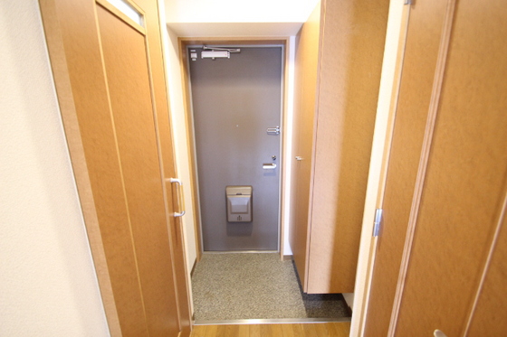 玄関　他号室の写真です。