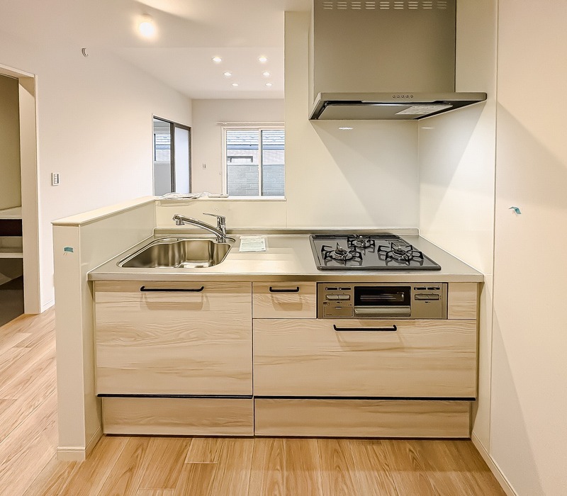 キッチン　コンパクトなキッチンで掃除もラクラク