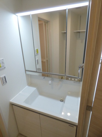 洗面設備　独立洗面台