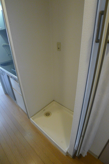 その他共有部分　嬉しい室内洗濯機置場！