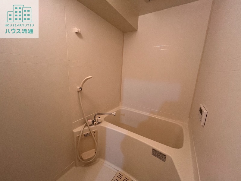 バス・シャワールーム　※同タイプ別号室写真