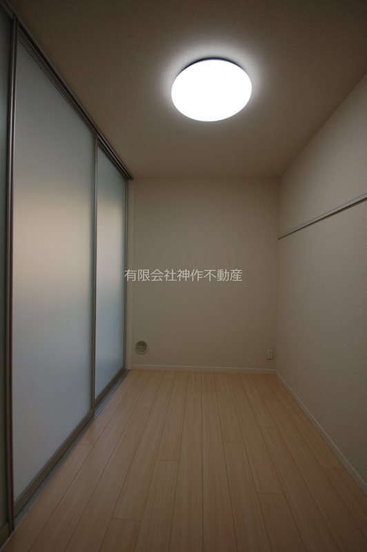 その他部屋・スペース　照明付