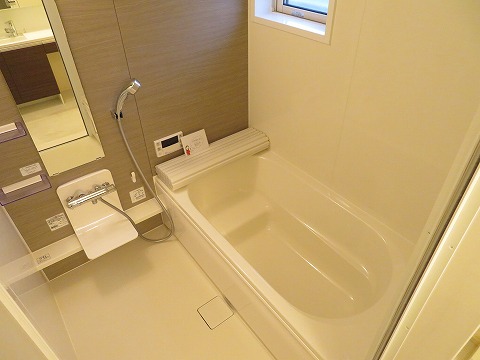 バス・シャワールーム　同物件別部屋