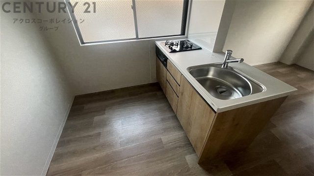 キッチン　2口ガスコンロ付で機能的なキッチンです！