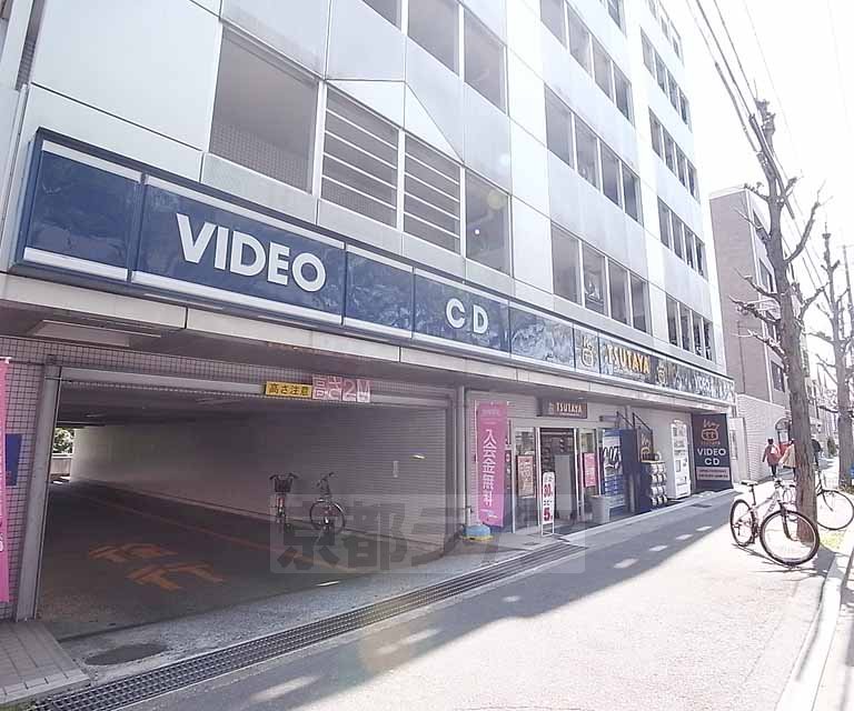 レンタルビデオ　TSUTAYA白川店（レンタルビデオ）まで550m