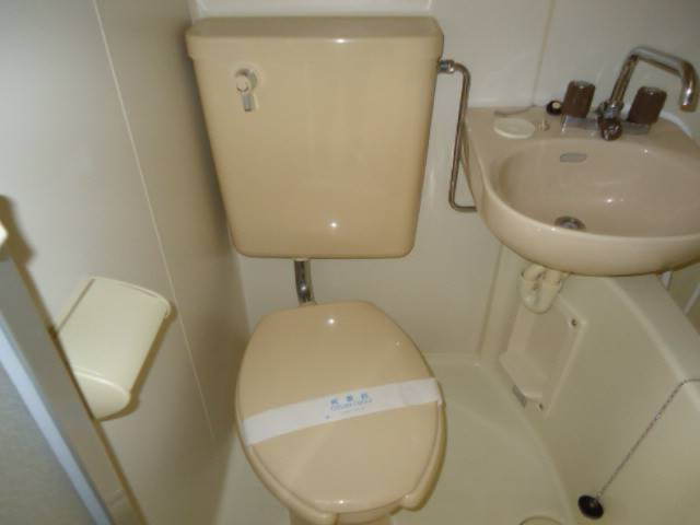 トイレ　トイレ