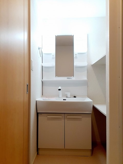 洗面設備　図面と現状に相違がある場合には現状を優先