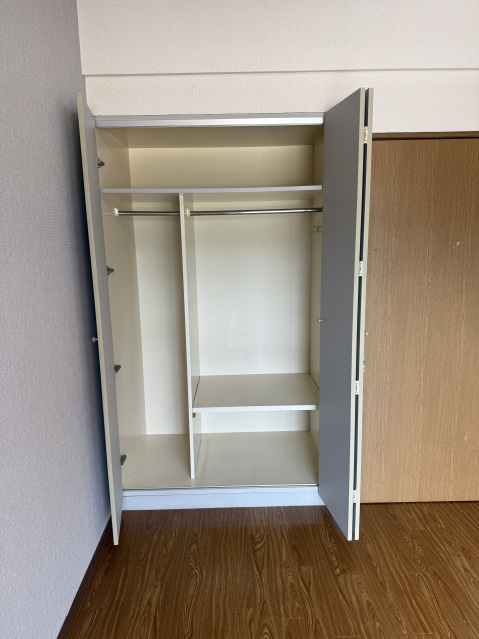 収納　クローゼット