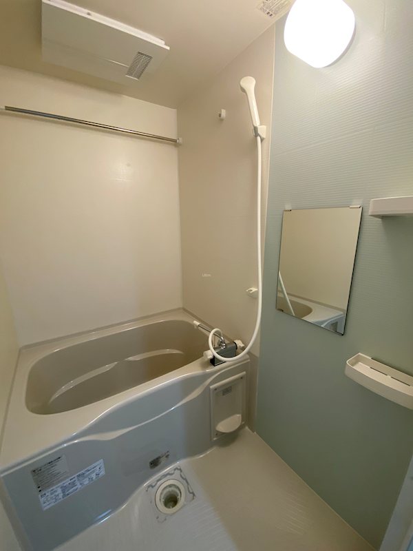バス・シャワールーム　別のお部屋の写真ですが参考までに