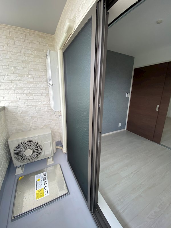 バルコニー　別のお部屋の写真ですが参考までに