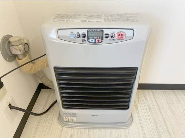 その他設備　灯油ストーブ