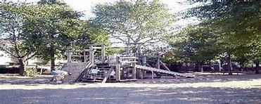 公園　和泉二丁目緑地（公園）まで276m